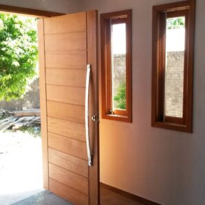 Porta Angelim Pedra Alto Padrão Fechada  210x120